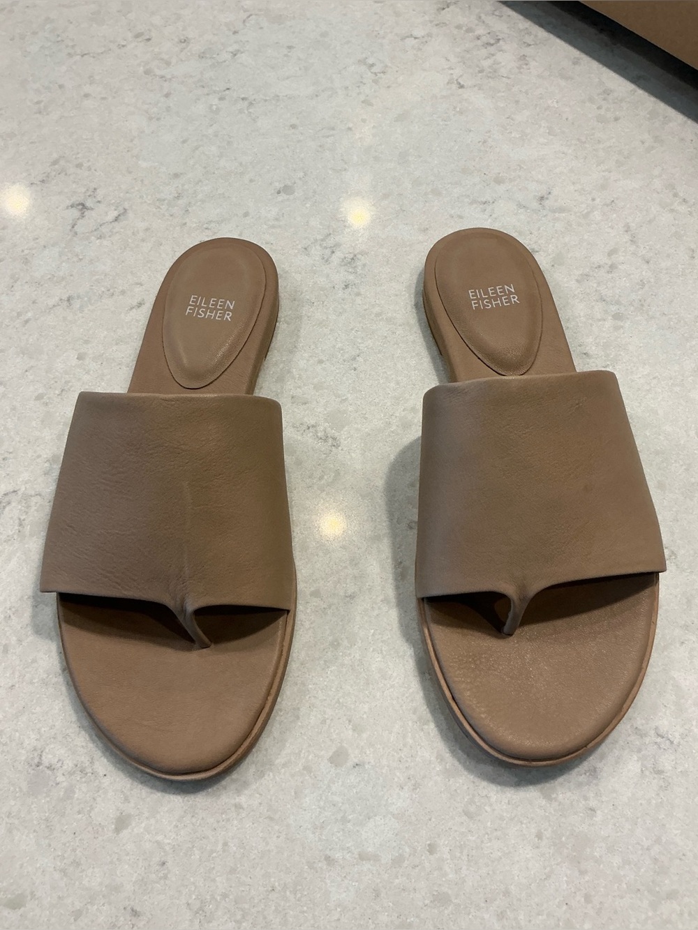 Eileen Fisher Tan Leather Toe-Loop Slide Sandals